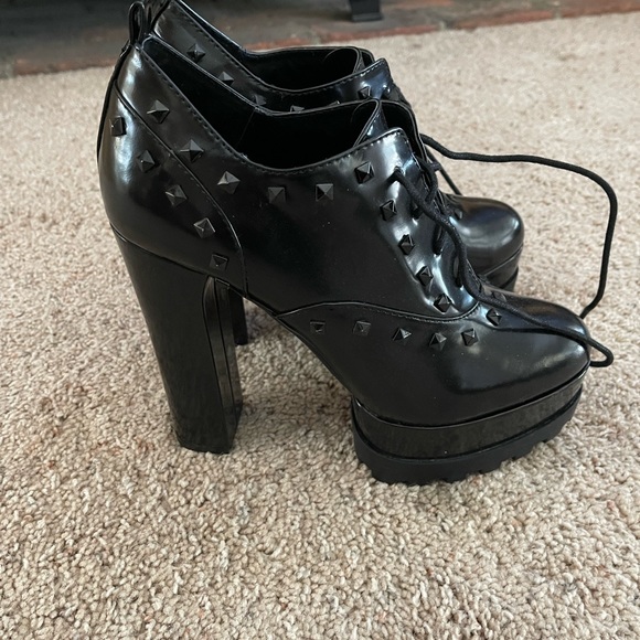 white trendy trainers